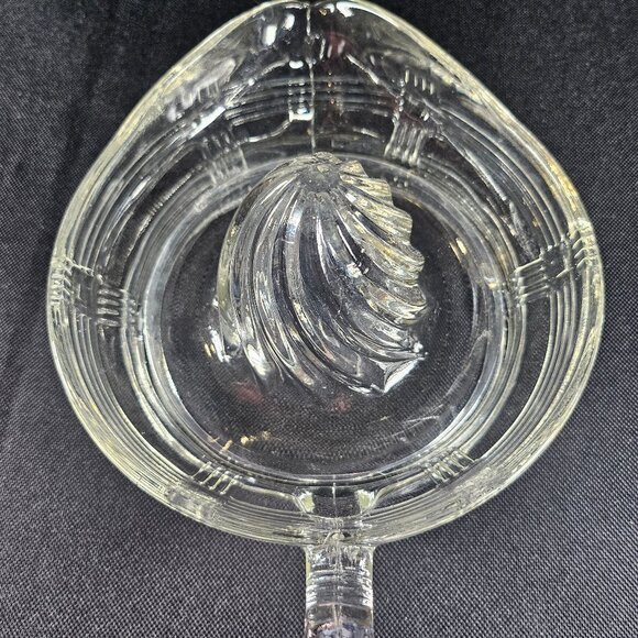 Vintage Hazel Atlas Clear Ribbed Crisscross Depression Glass Large Juicer - Picture 3 of 11